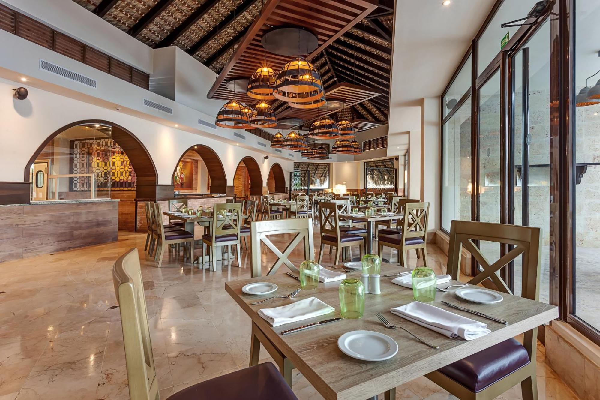 Royalton Splash Punta Cana, An Autograph Collection All-Inclusive Resort & Casino Ngoại thất bức ảnh